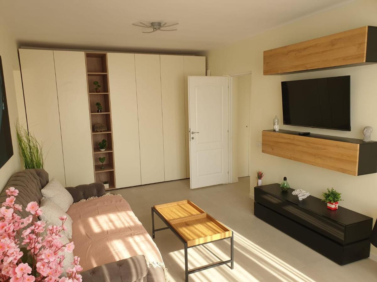 University Apartment بايا ماري المظهر الخارجي الصورة